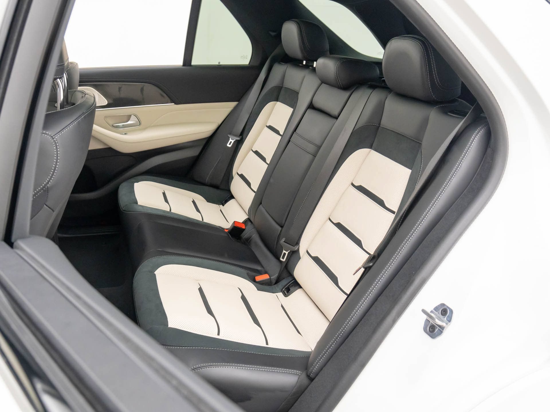 New 2026 Mercedes-Benz GLE 63 AMG S image 18