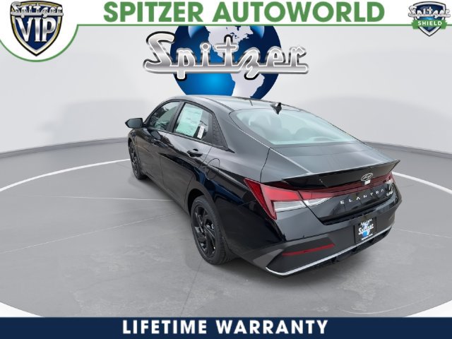 New 2026 Hyundai Elantra Sport w/ Cargo Package FWD image 11