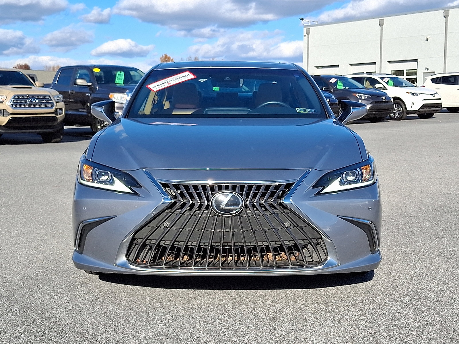 Used 2022 Lexus ES 350 w/ Premium Package image 2