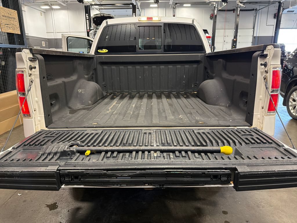 Used 2014 Ford F150 Lariat w/ Equipment Group 502A Luxury AWD/4WD image 18