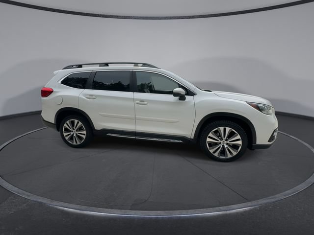 Used 2022 Subaru Ascent Limited w/ Technology Package AWD/4WD image 9