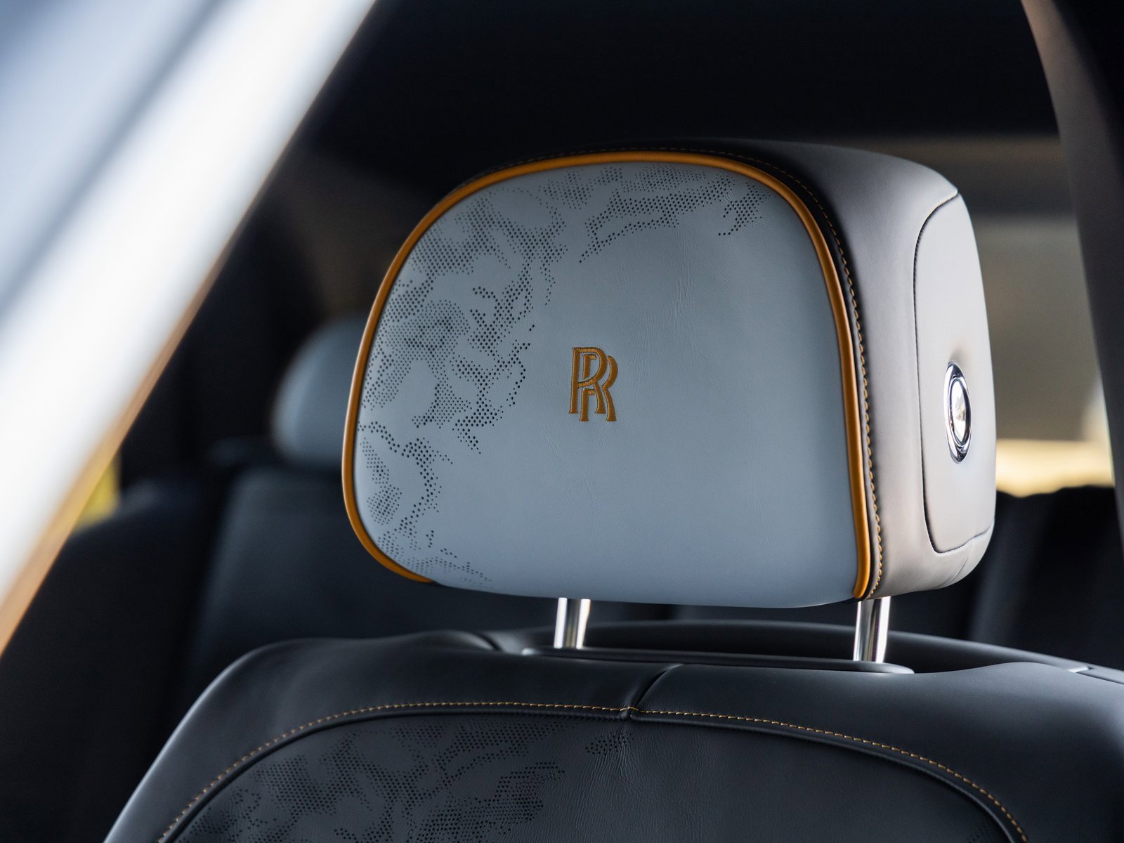 New 2026 Rolls-Royce Cullinan image 28