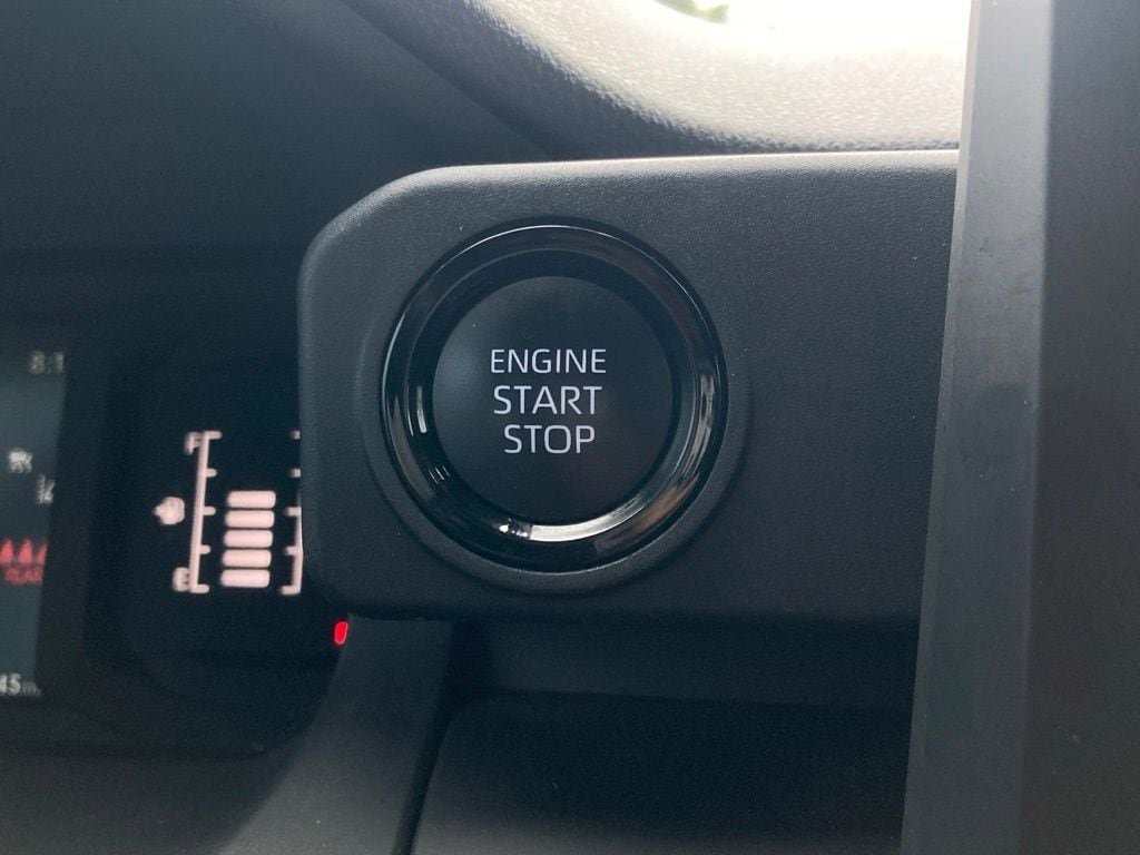 Certified 2025 Toyota Tacoma SR RWD image 19
