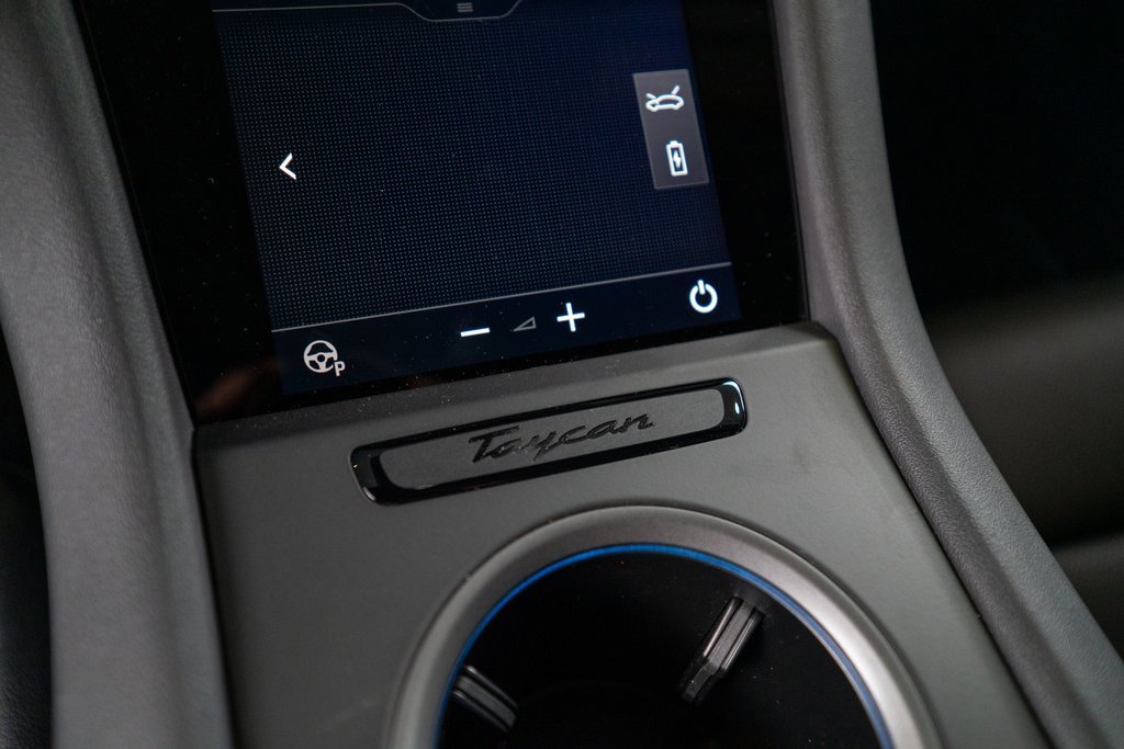 New 2025 Porsche Taycan image 41