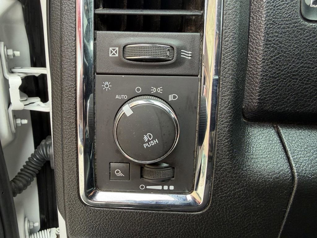 Used 2016 RAM 2500 Power Wagon Laramie AWD/4WD image 20