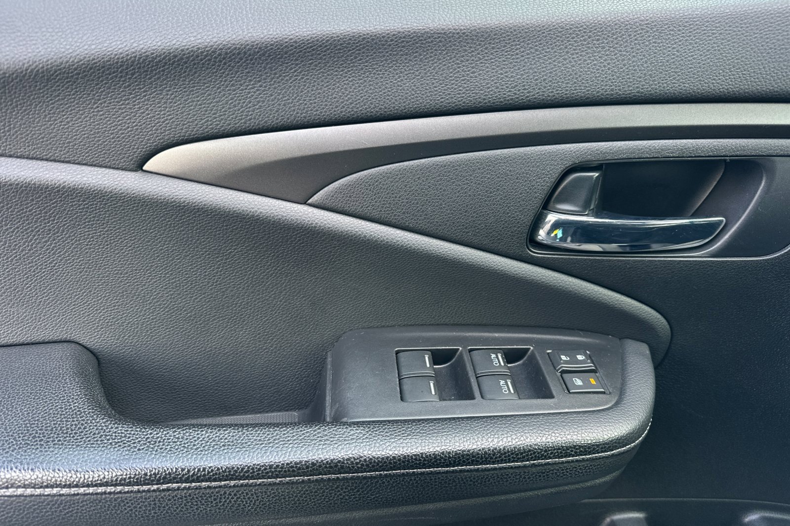 Used 2019 Honda Ridgeline RTL-T image 10