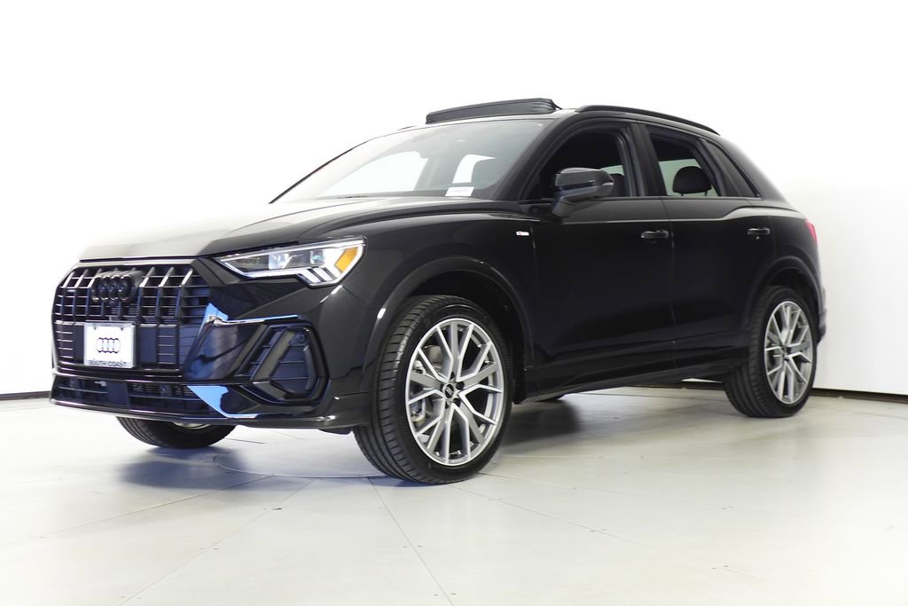 Used 2025 Audi Q3 2.0T Premium Plus w/ Premium Plus Package image 2