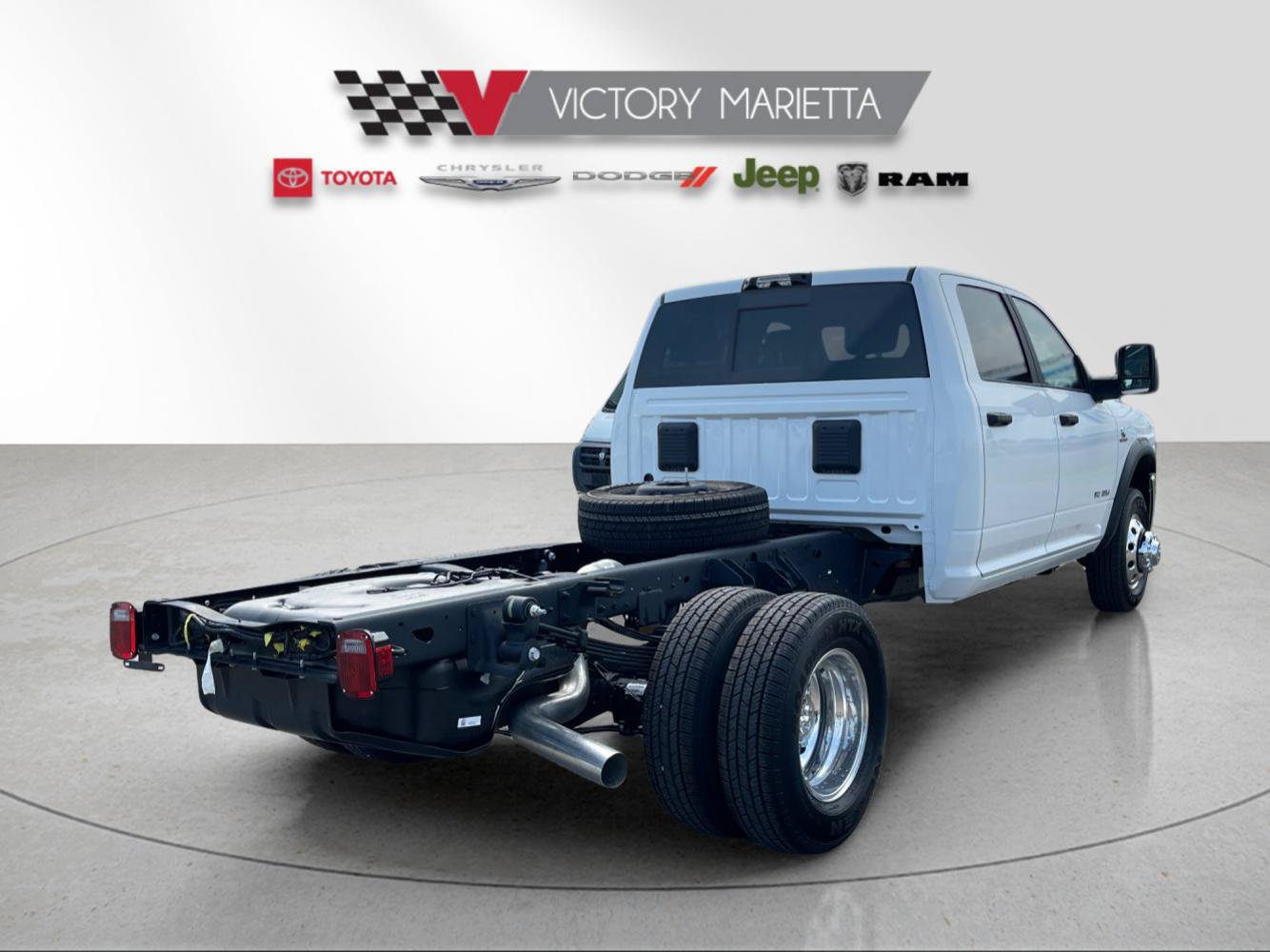 New 2026 RAM 3500 Big Horn AWD/4WD image 5