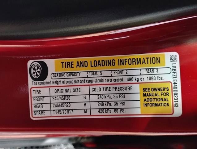 New 2025 Buick Envision Sport Touring image 12