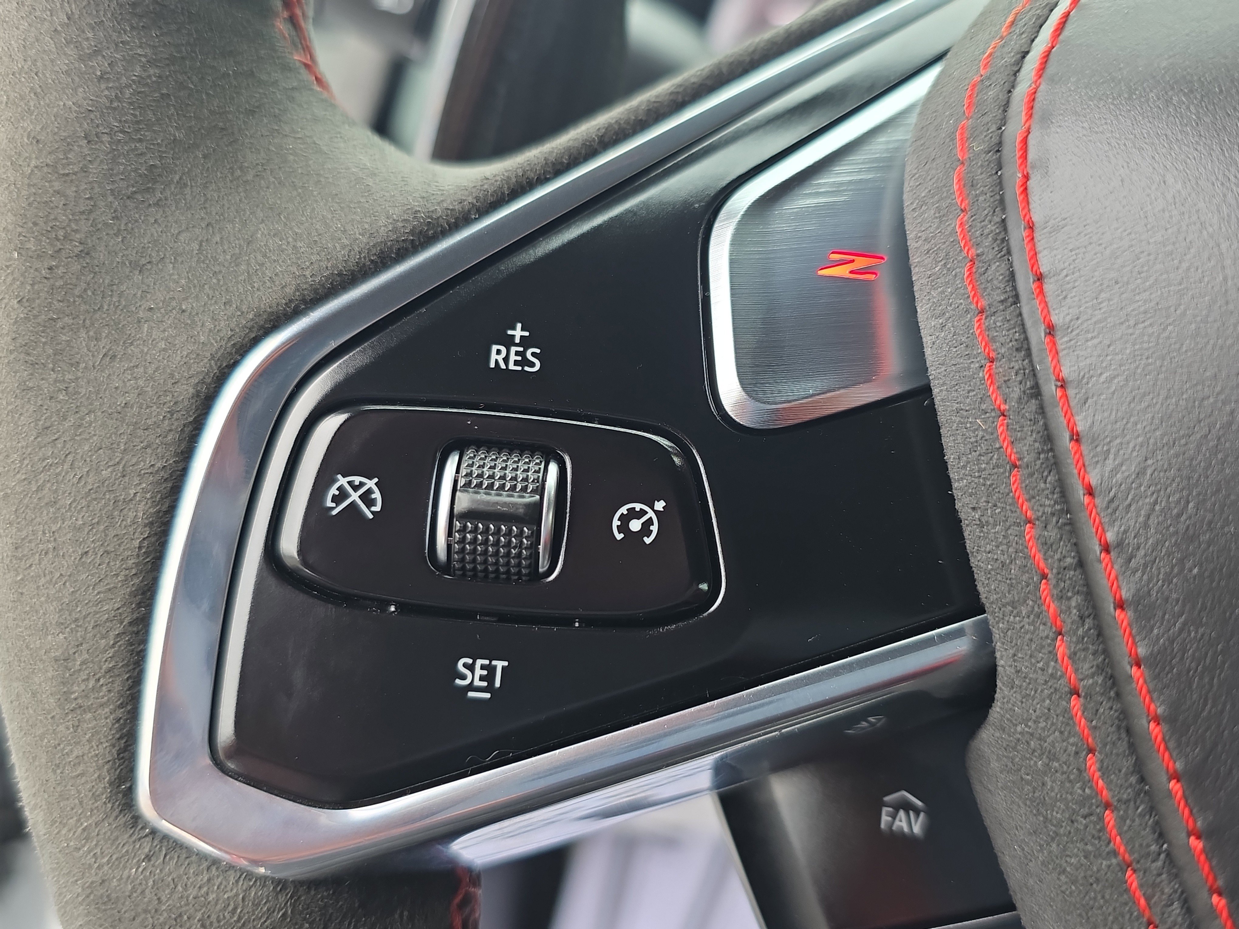 Used 2023 Chevrolet Corvette Z06 image 28