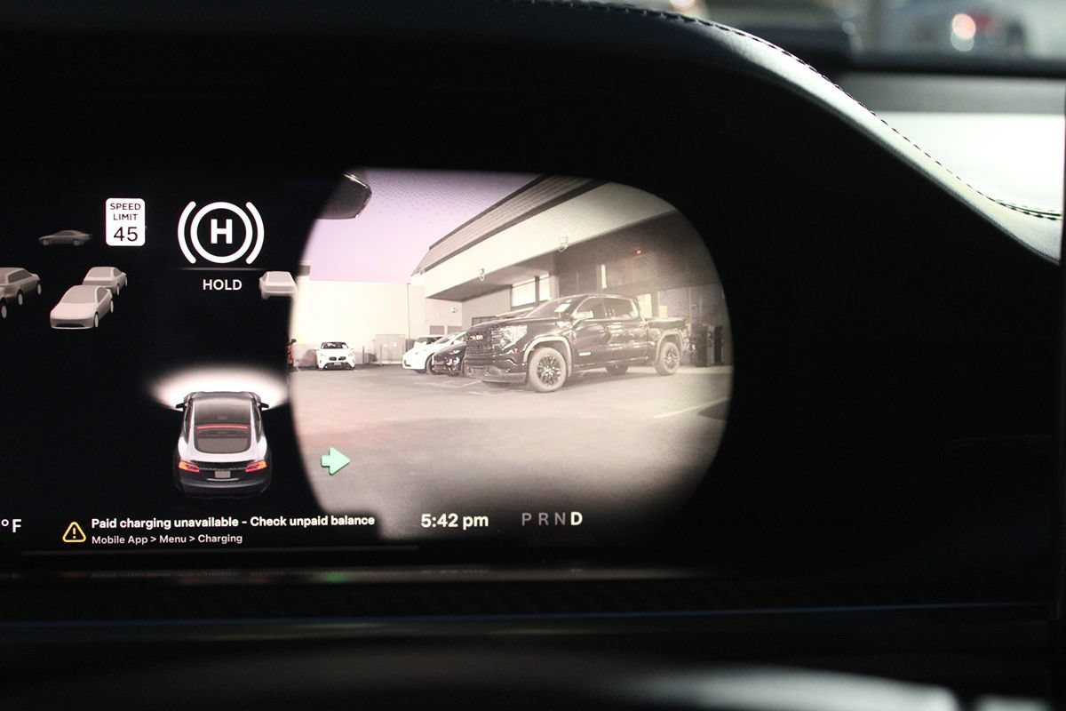 Used 2021 Tesla Model S Plaid AWD/4WD image 18