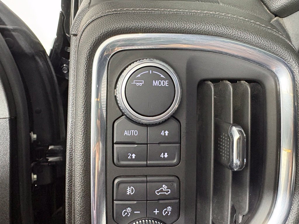Used 2023 GMC Sierra 2500 Denali w/ Denali Ultimate Package AWD/4WD image 22