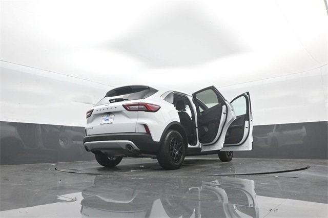 Certified 2024 Ford Escape Active image 36
