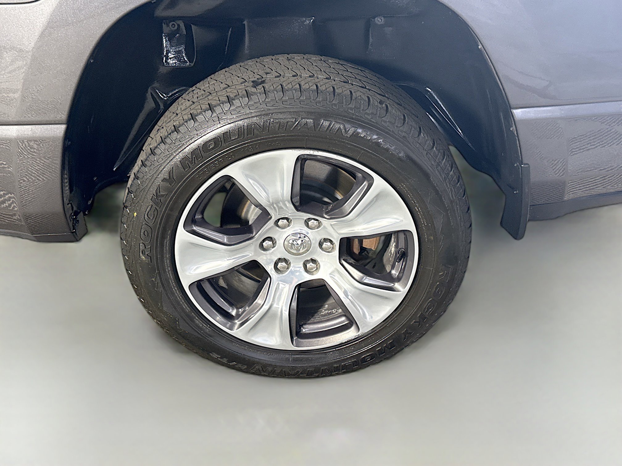 Used 2023 RAM 1500 Laramie AWD/4WD image 37