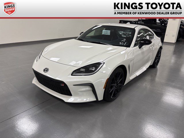 New 2025 Toyota GR86 Premium video 1