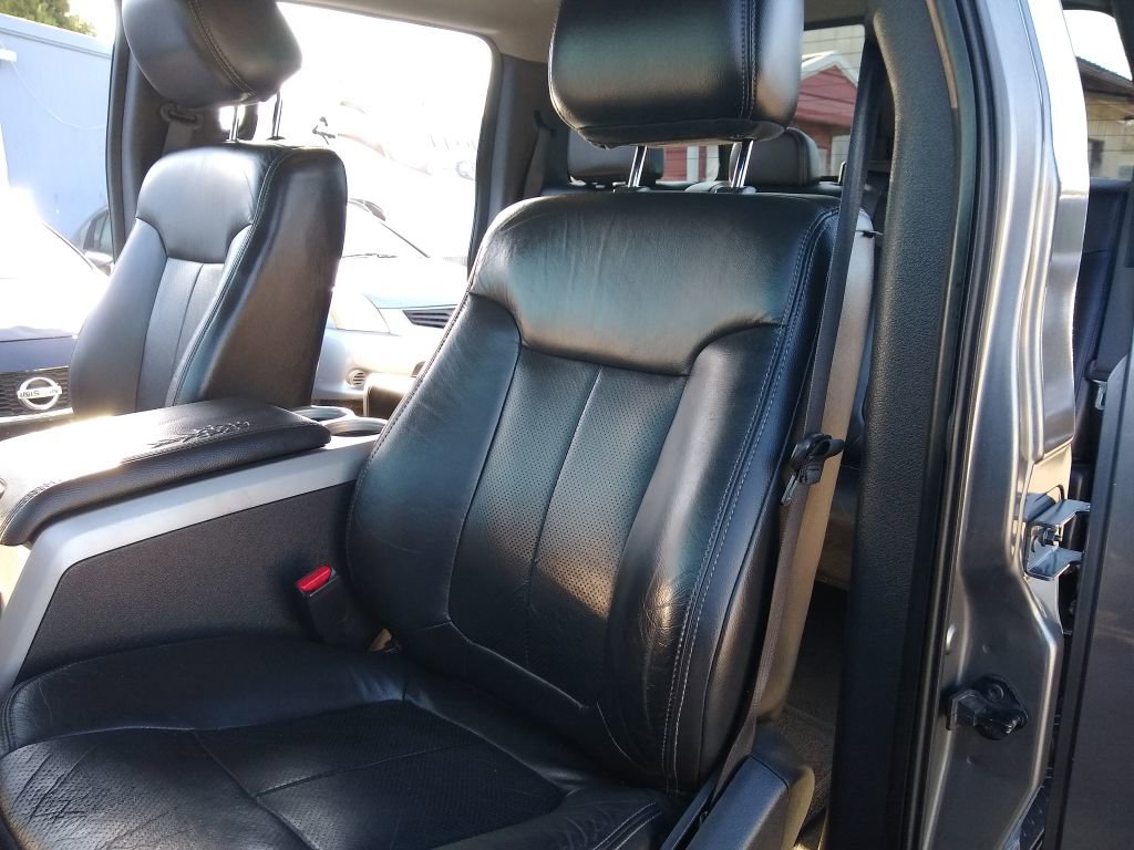 Used 2013 Ford F150 Lariat w/ Luxury Equipment Group image 26