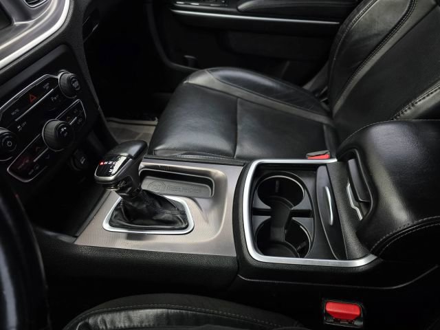 Used 2020 Dodge Charger SXT w/ Leather Interior Group image 28