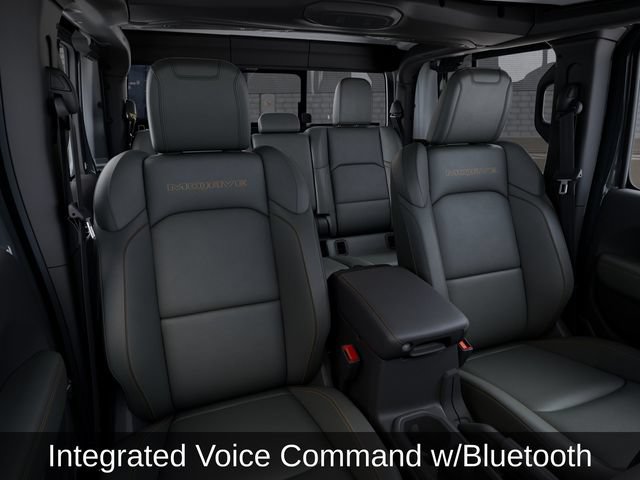 Used 2025 Jeep Gladiator Mojave w/ Convenience Group AWD/4WD image 23