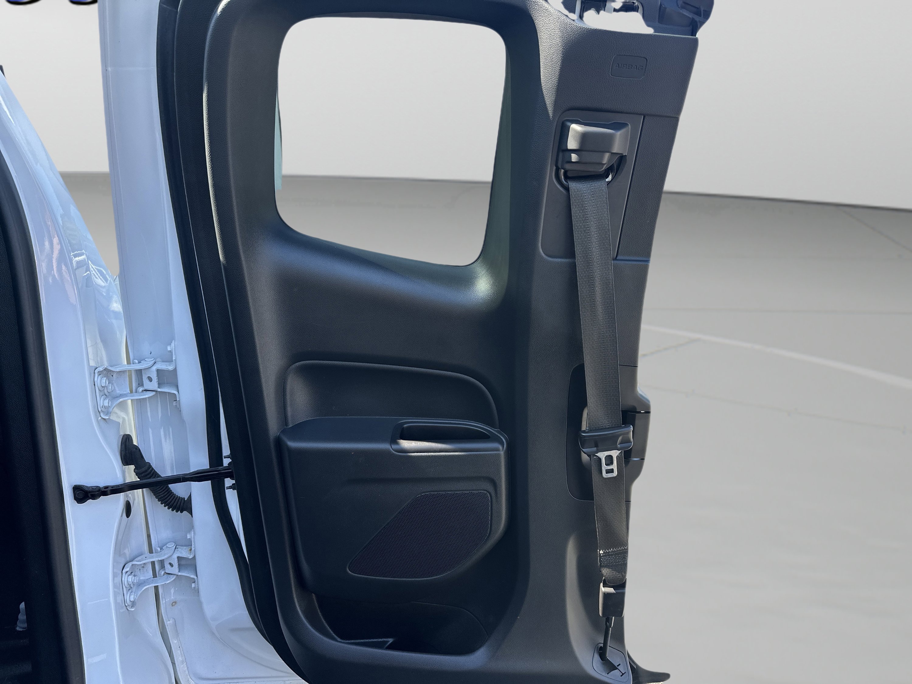 Used 2022 Chevrolet Colorado LT w/ Fleet Safety Package image 9