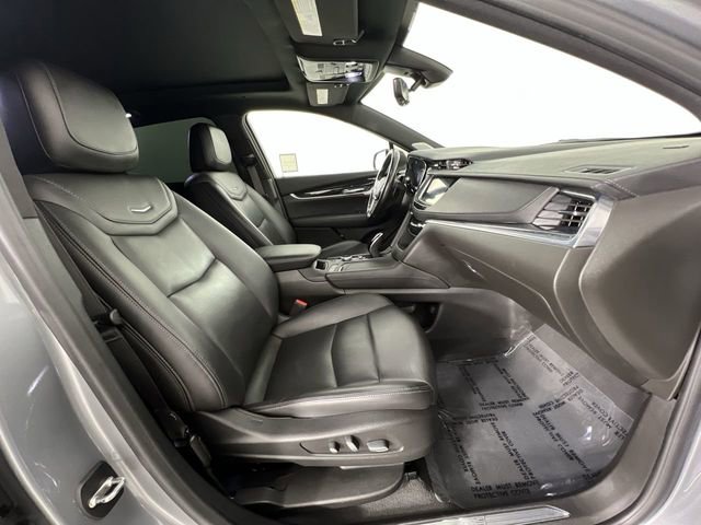 Certified 2024 Cadillac XT5 Premium Luxury w/ Technology Package FWD image 29
