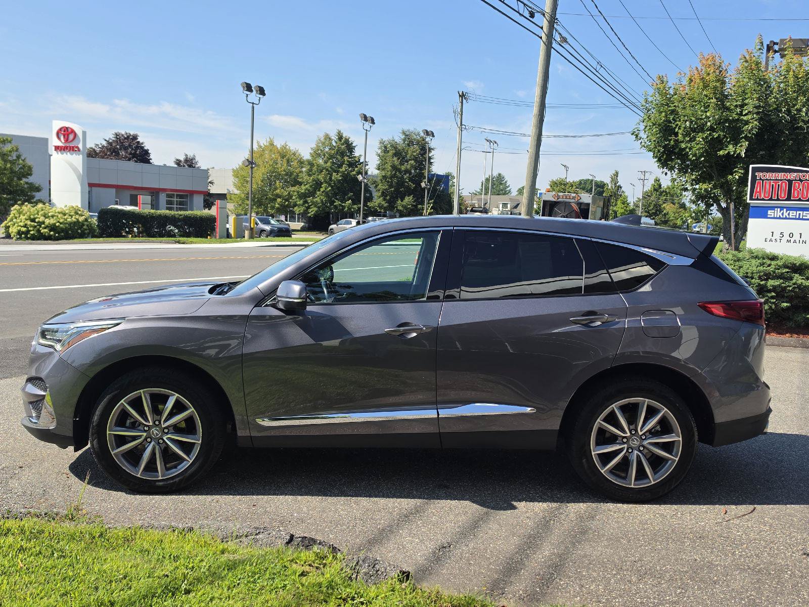 Used 2021 Acura RDX w/ Technology Package AWD/4WD image 6