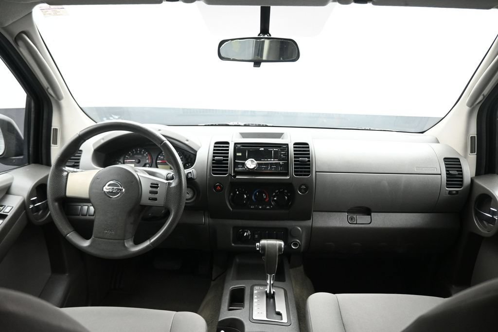 Used 2010 Nissan Xterra X AWD/4WD image 24
