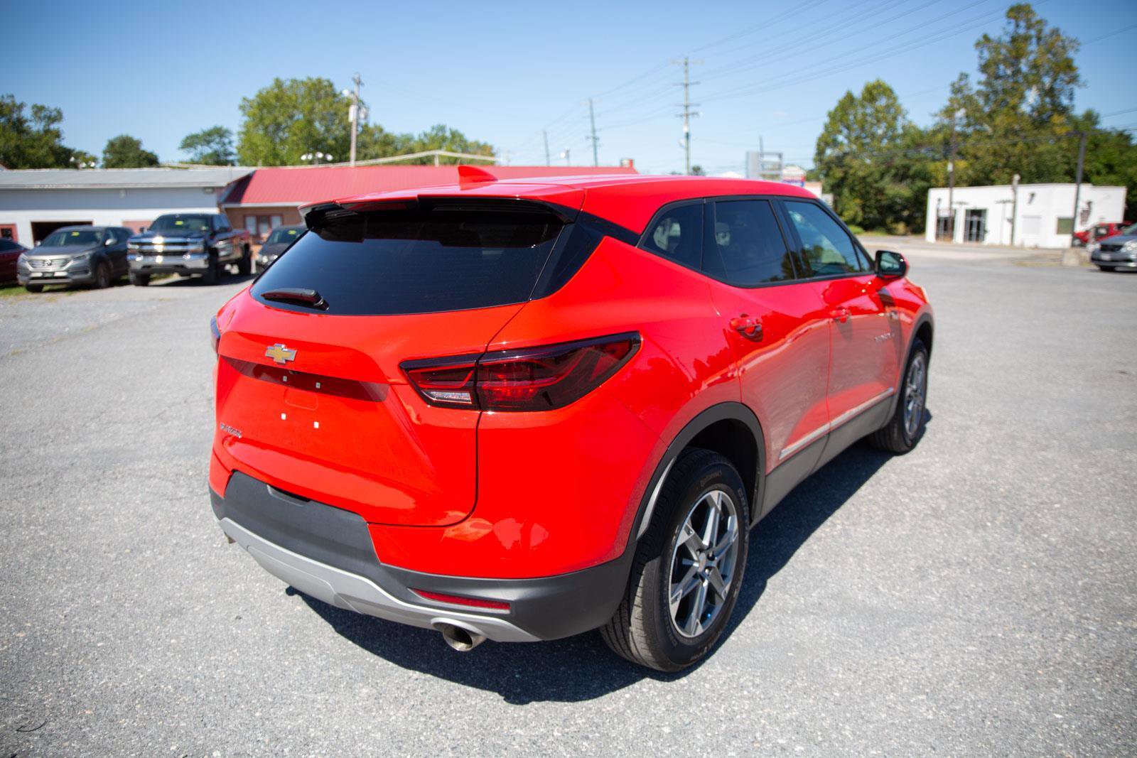 Certified 2024 Chevrolet Blazer LT image 3