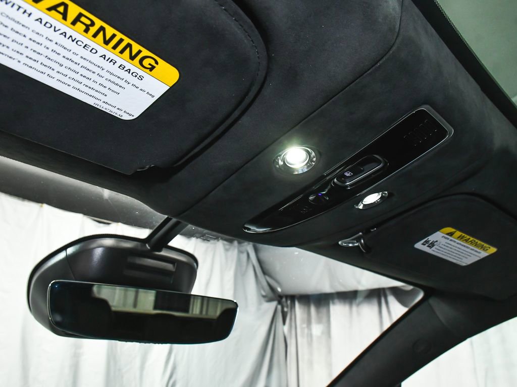 Used 2021 Aston Martin DBX image 38