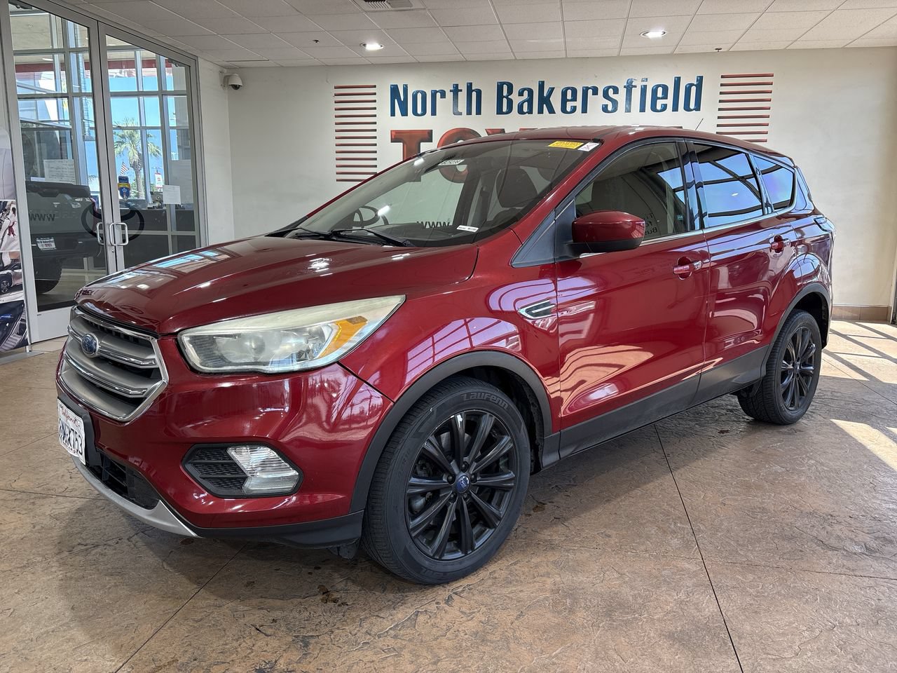 Used 2017 Ford Escape SE