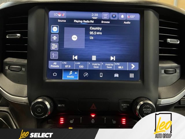 Used 2023 RAM 1500 Big Horn AWD/4WD image 14
