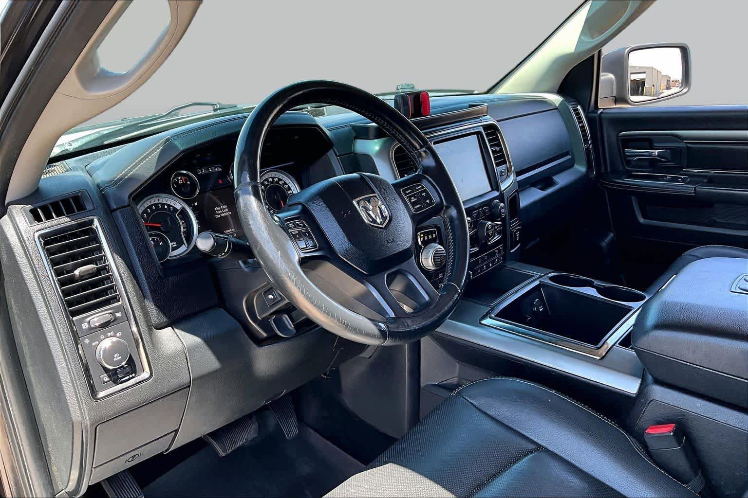 Used 2015 RAM 1500 Sport w/ Convenience Group AWD/4WD image 18