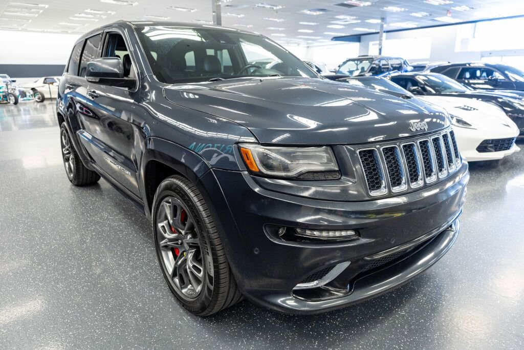 Used 2015 Jeep Grand Cherokee SRT w/ Trailer Tow Group IV AWD/4WD image 3