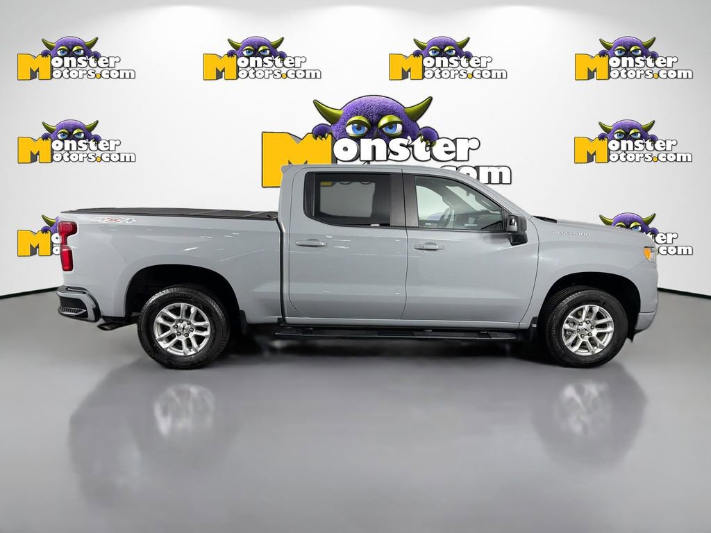 Used 2024 Chevrolet Silverado 1500 RST AWD/4WD image 4
