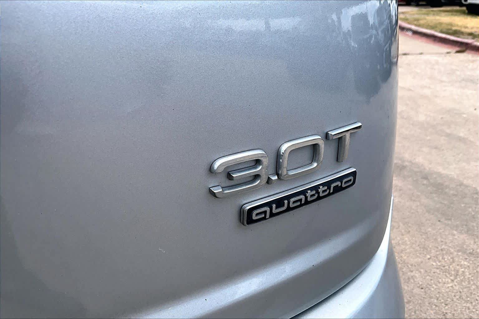 Used 2018 Audi Q7 3.0T Prestige AWD/4WD image 10