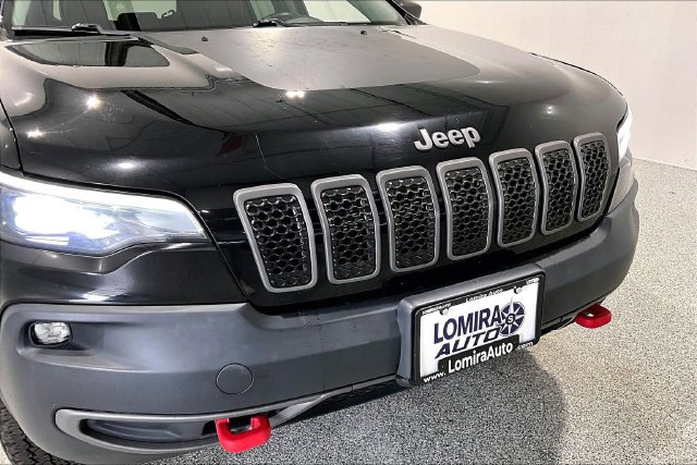 Used 2019 Jeep Cherokee Trailhawk w/ Comfort & Convenience Group AWD/4WD image 43