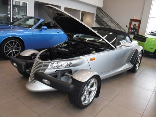 Used 2000 Plymouth Prowler RWD image 27
