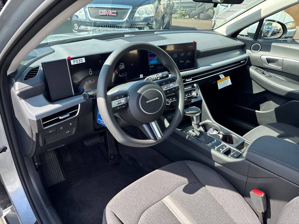 New 2026 Hyundai Sonata SE FWD image 11