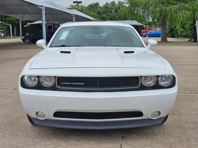 Used 2013 Dodge Challenger SXT Plus image 2