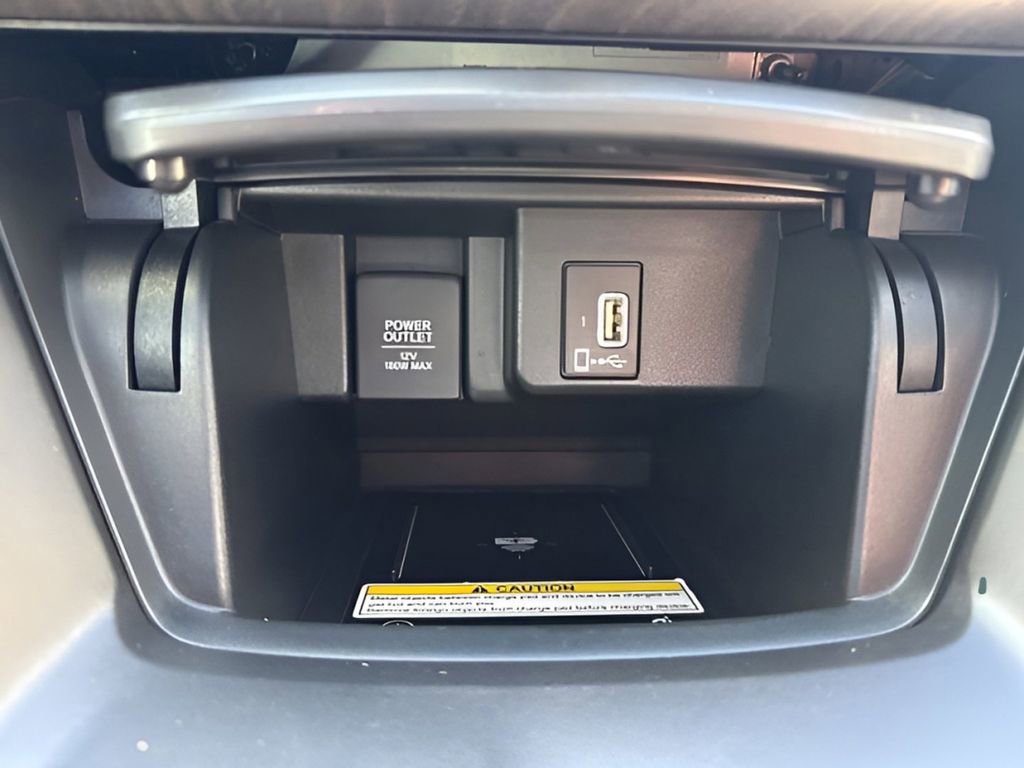 Used 2019 Honda Accord Touring image 29
