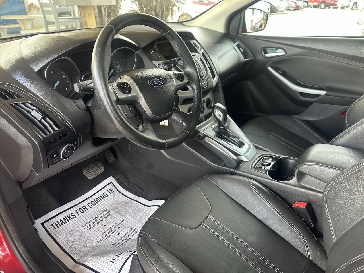 Used 2014 Ford Focus SE w/ Equipment Group 201A FWD image 10