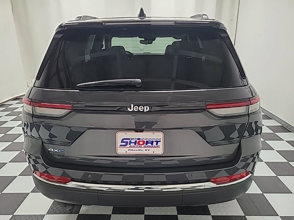 New 2023 Jeep Grand Cherokee 4WD 4xe image 5