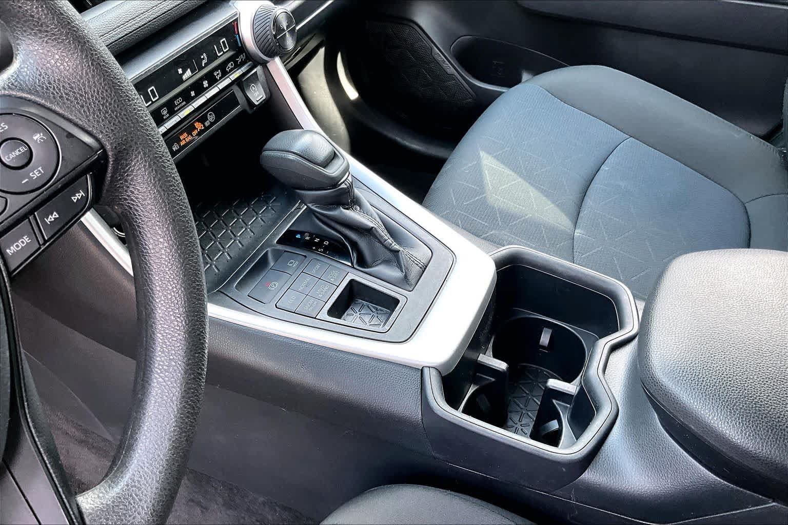 Certified 2025 Toyota RAV4 XLE AWD/4WD image 17