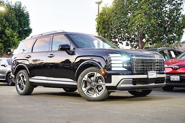 New 2026 Hyundai Palisade Limited AWD/4WD image 2