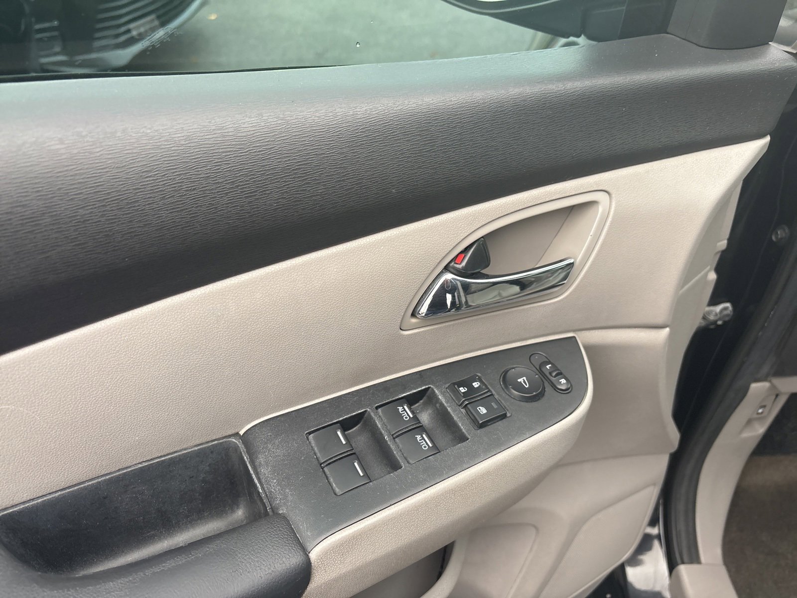 Used 2014 Honda Odyssey EX-L image 20