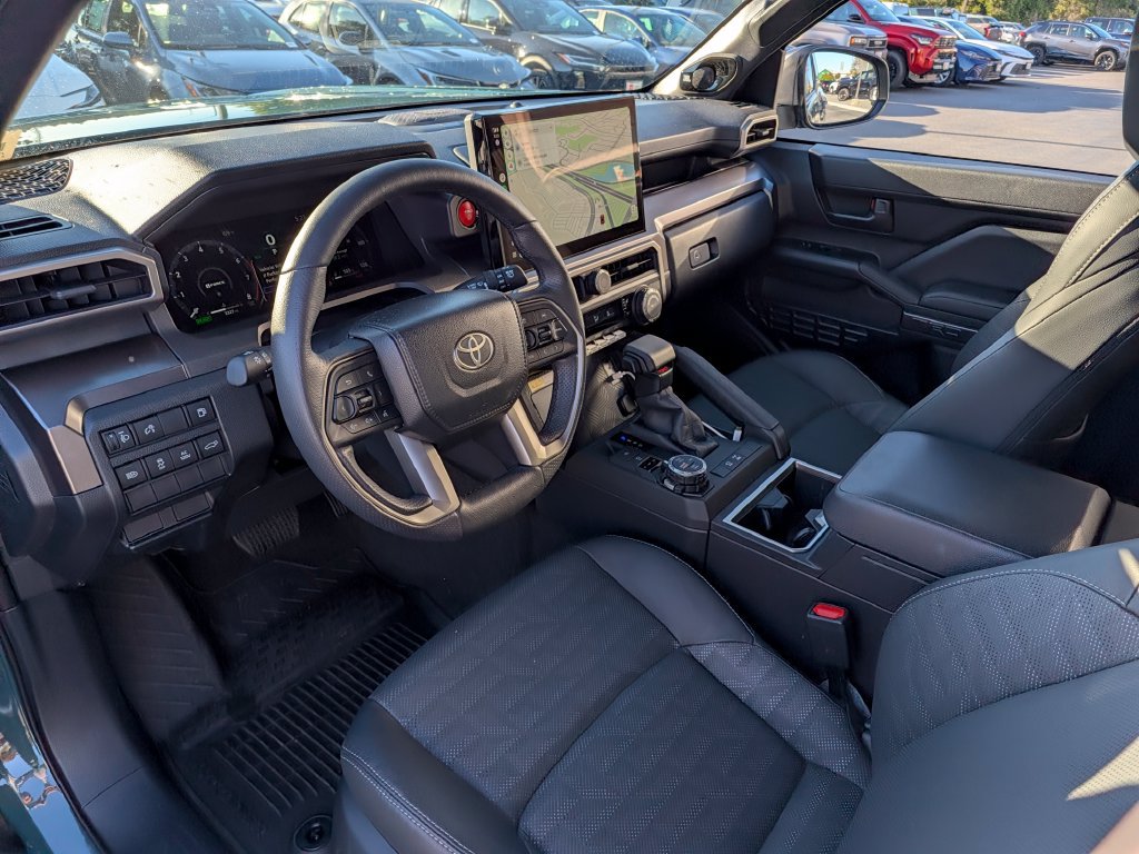 Used 2026 Toyota 4Runner TRD Off-Road Premium AWD/4WD image 2