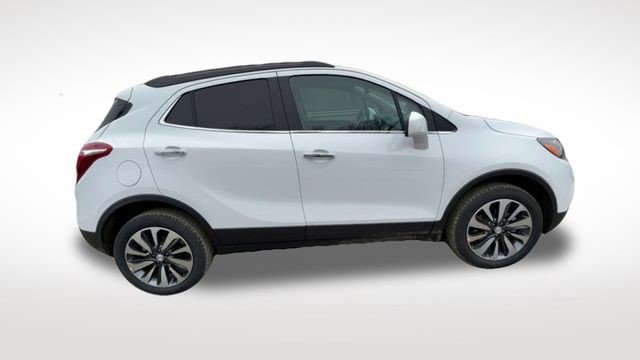 Certified 2022 Buick Encore Preferred w/ Safety Package image 9