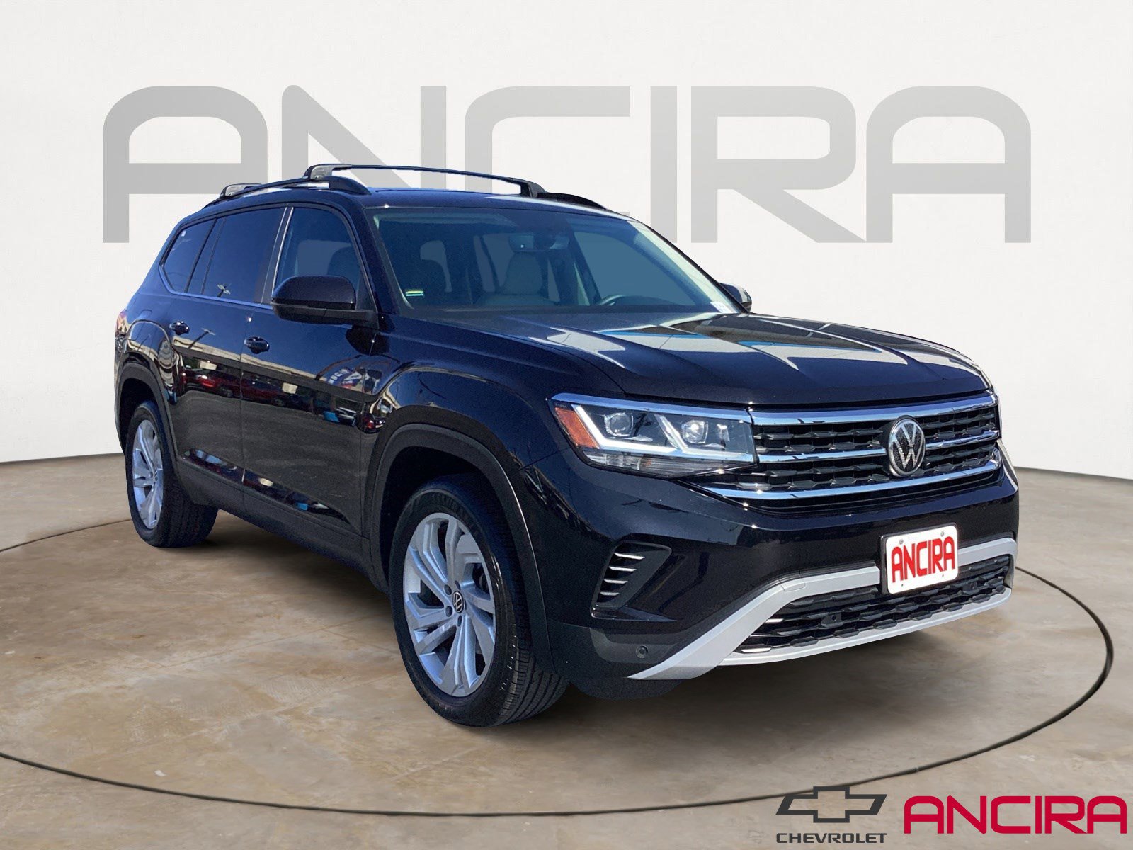 Used 2022 Volkswagen Atlas SE AWD/4WD image 1