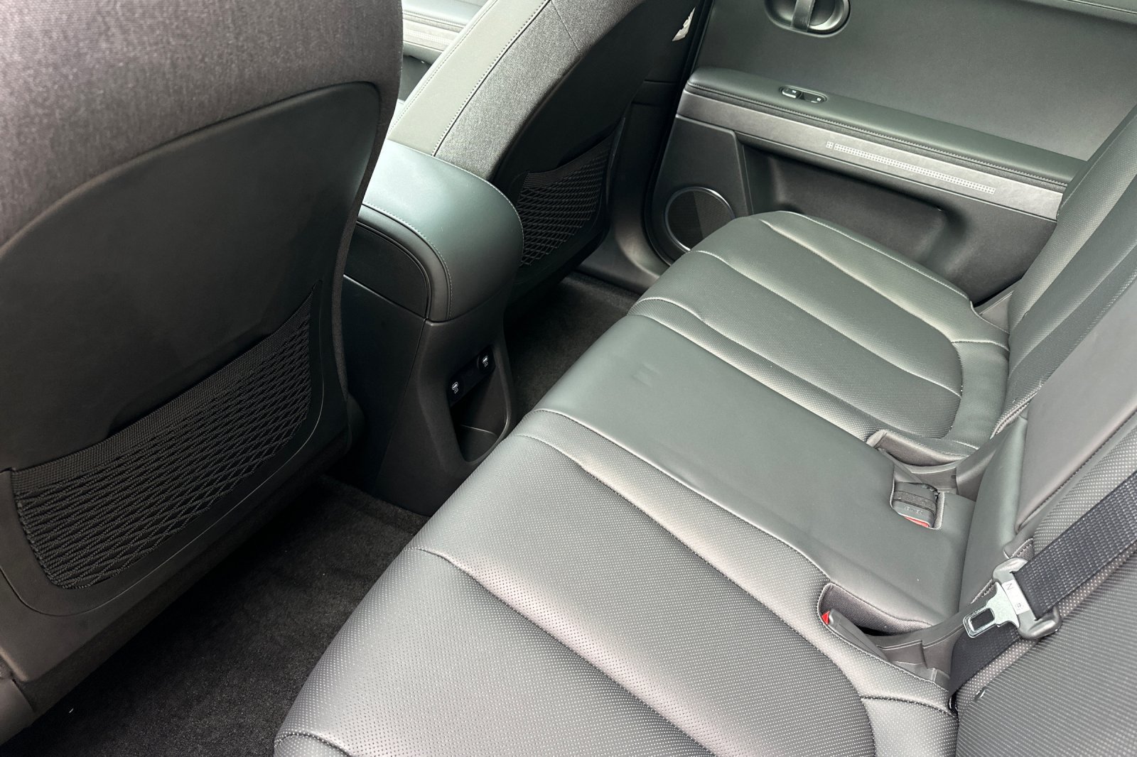 New 2026 Hyundai Ioniq 5 Limited RWD image 12
