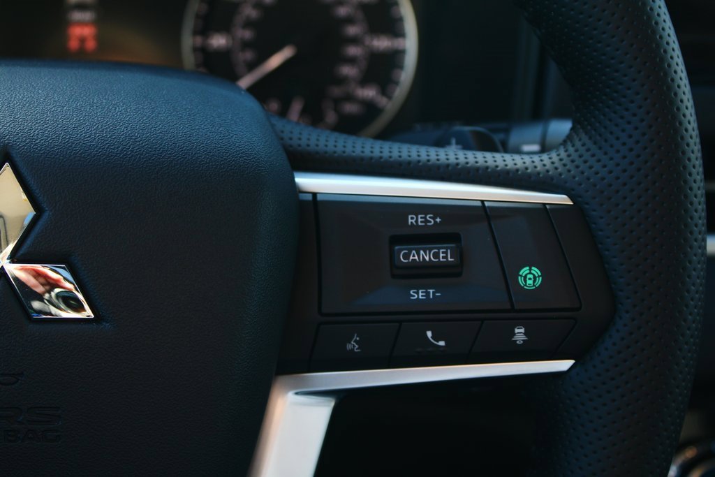 New 2026 Mitsubishi Outlander Trail Edition image 16