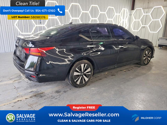 Used 2019 Nissan Altima 2.5 SL FWD image 4
